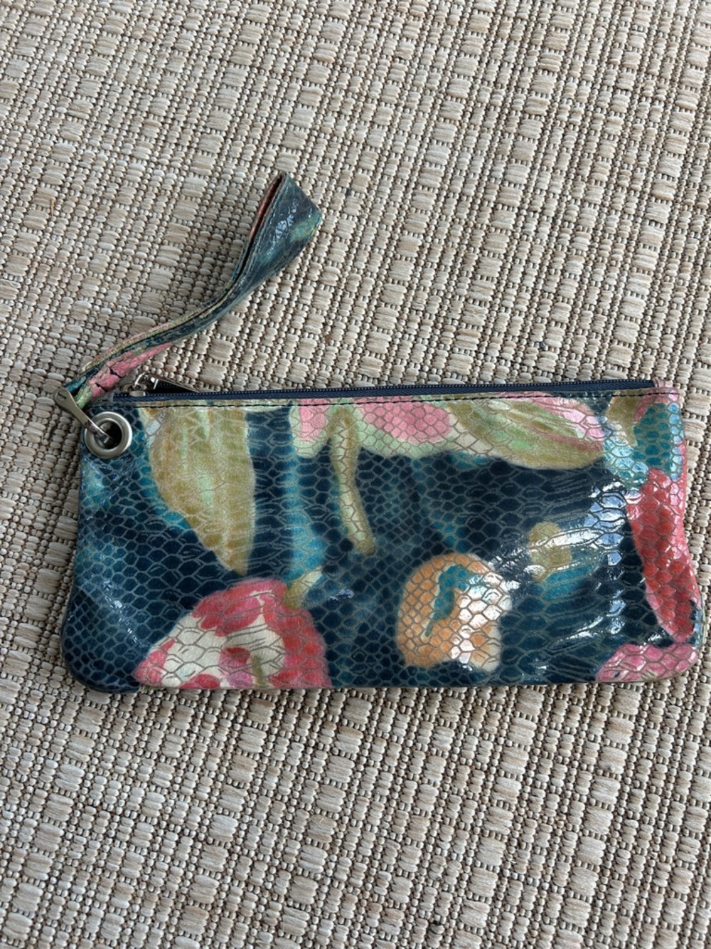 Hobo Clutch Wristlet Handbag Purse Clutch in Teal and Pink